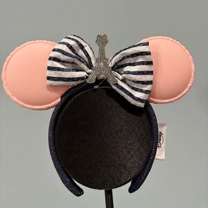 NWT Macaron Minnie Mickey Ears